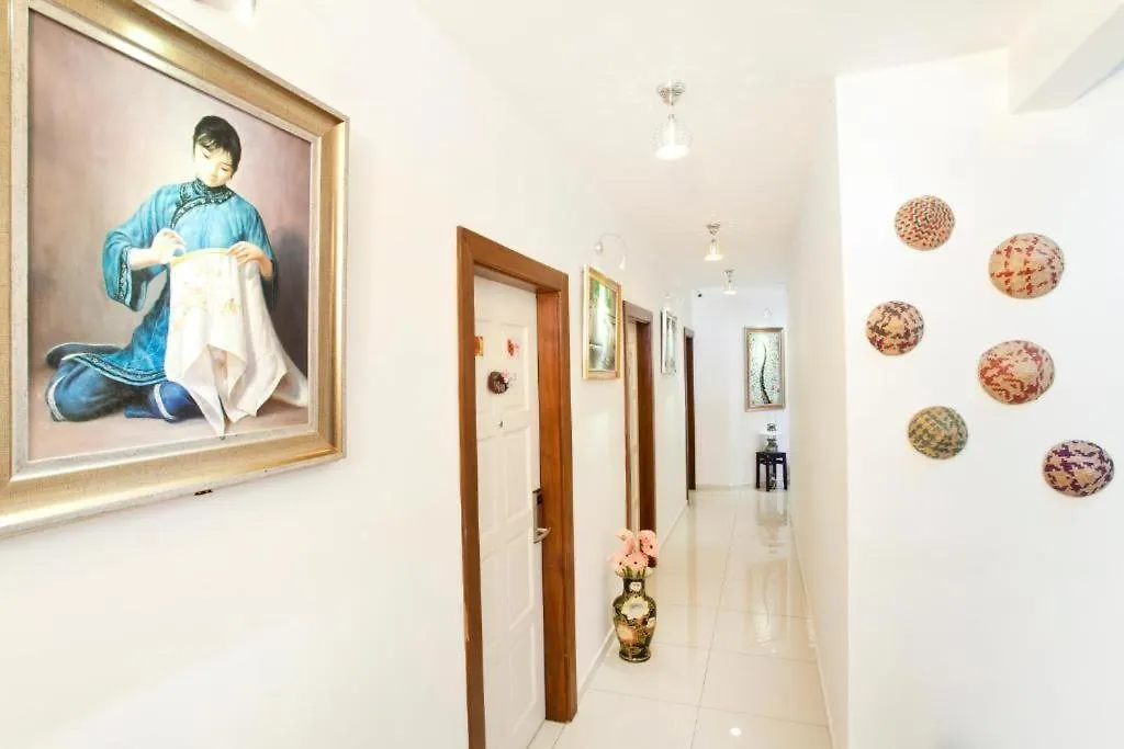 Oyo 90855 Vince Villa Bukit Mertajam Malaysia